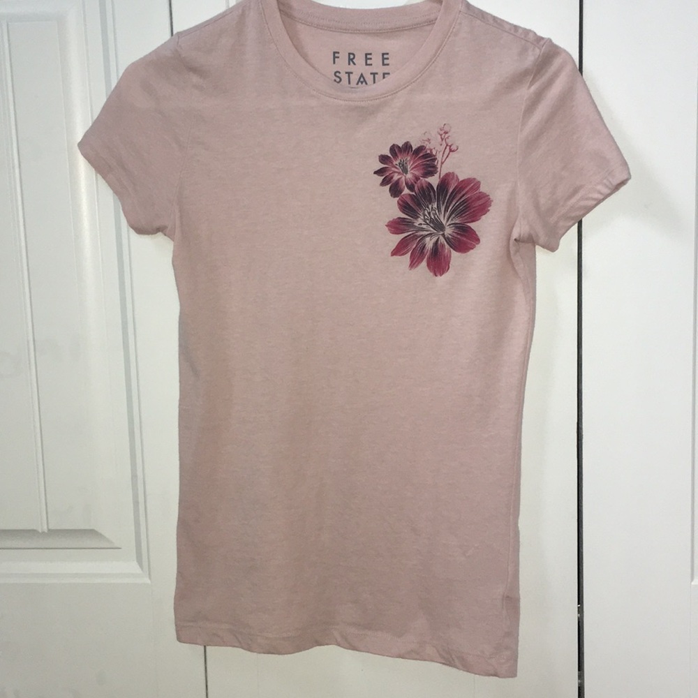 Small Free state( Aeropostale)T shirt